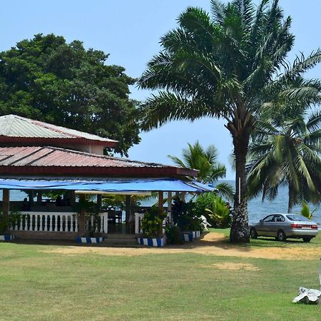 Adrien Beach Hotel Kribi Eksteriør bilde